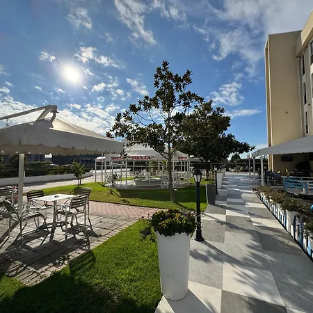 Delta Hotel